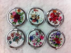 一站式采购新体验 生产企业直销中心，尽享玩具、花类、饰品及配件、工艺品、礼品花卉的独特魅力